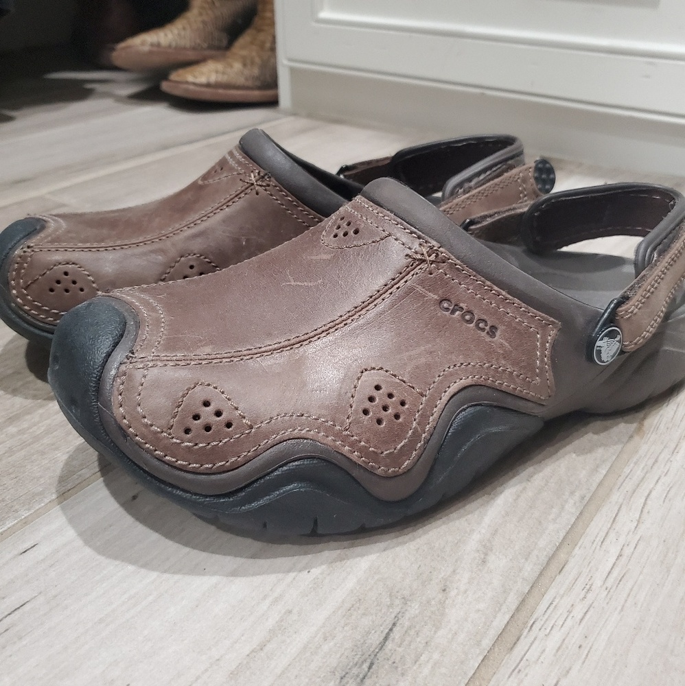 Mens leather crocs